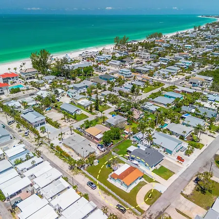Sandy Feet Retreat